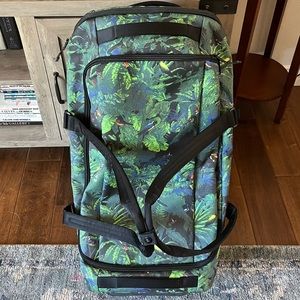 Timbuk2 Quest Rolling Duffel Bag - Large